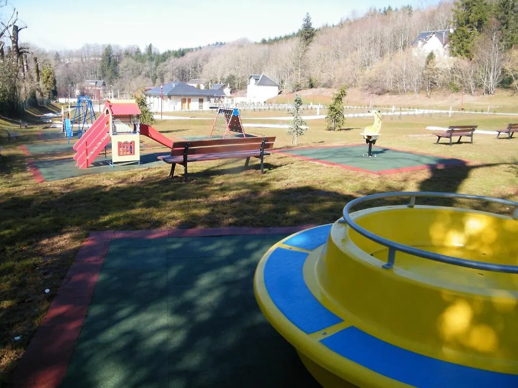 Camping Des Sources Chaudes Albi Campsite