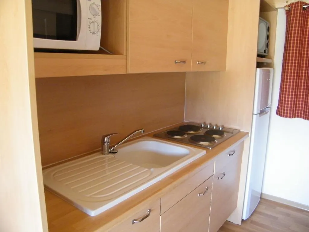 Camping Des Sources Chaudes Albi Campsite